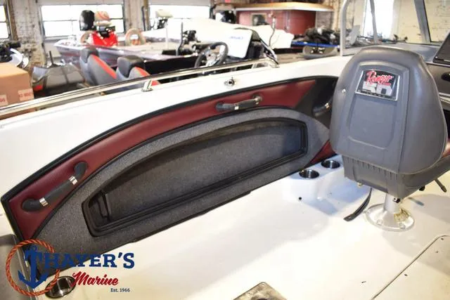 Slide: The Image of Ranger 1880MS 2018 - 9