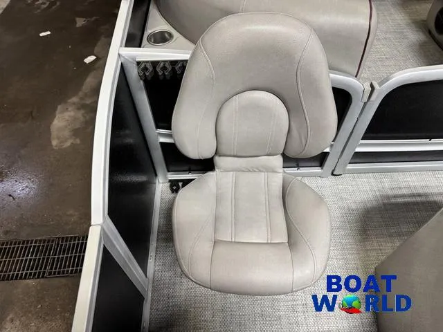 Slide: The Image of Gray captain's chair in 2019 Premier Alante 240 DL boat interior. - 30