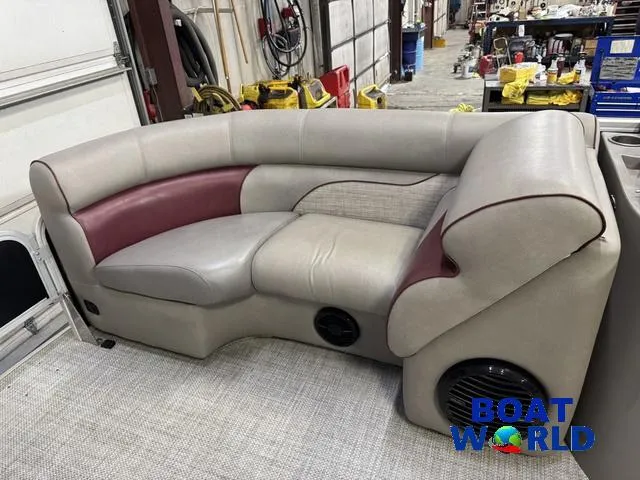 Slide: The Image of Premier Alante 240 DL 2019 - 57