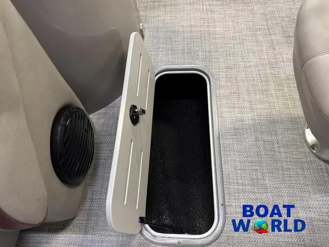 Slide: The Image of Premier Alante 240 DL 2019 - 64