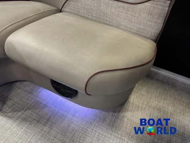 Slide: The Image of Premier Alante 240 DL 2019 - 69