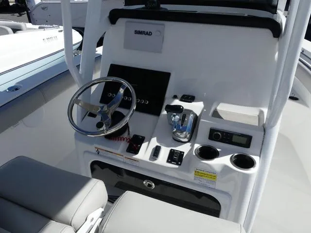 Slide: The Image of Sea Pro 239 2019 - 11