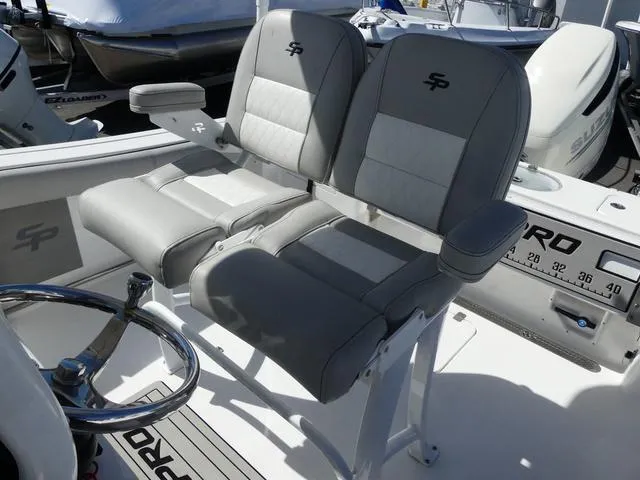 Slide: The Image of Sea Pro 239 2019 - 17