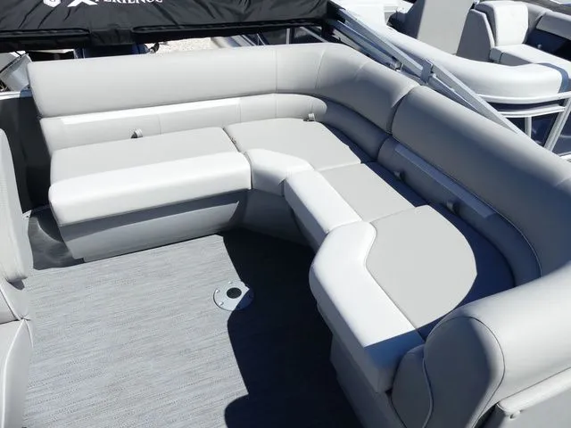 Slide: The Image of Godfrey Godfrey Xperience 1886 CX 2025 - 10