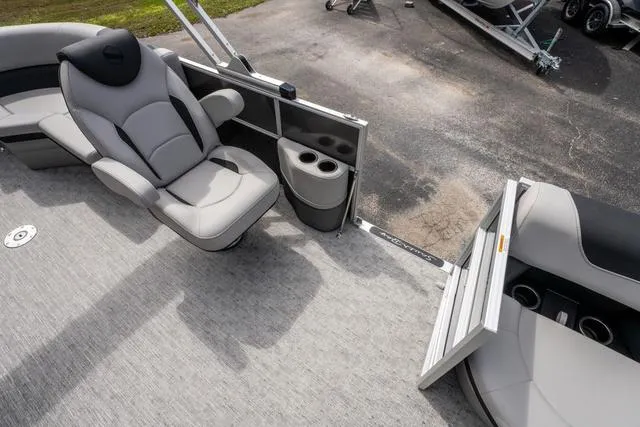 Slide: The Image of South Bay 220RS LE Rear Seating 2.75 2025 - 11