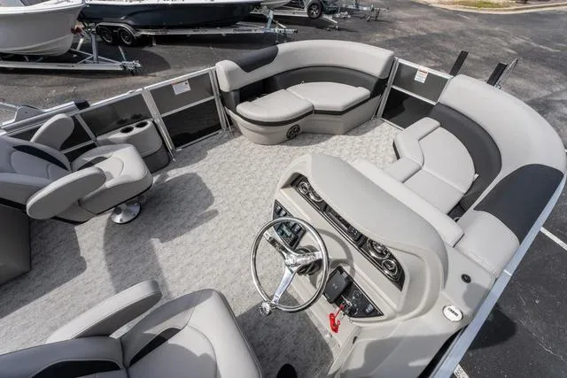 Slide: The Image of South Bay 220RS LE Rear Seating 2.75 2025 - 12