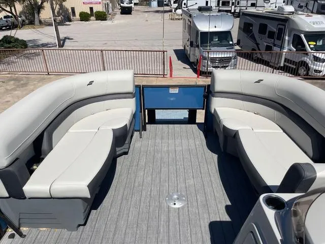 Slide: The Image of Starcraft EXS 1 FD 2025 - 13