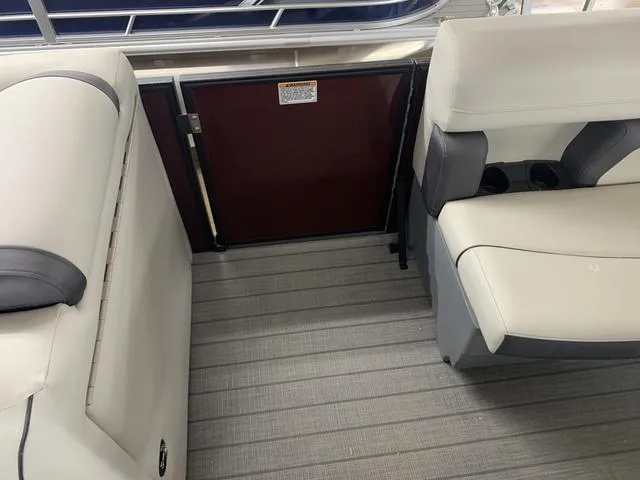 Slide: The Image of Starcraft EXS 1 FD 2025 - 11