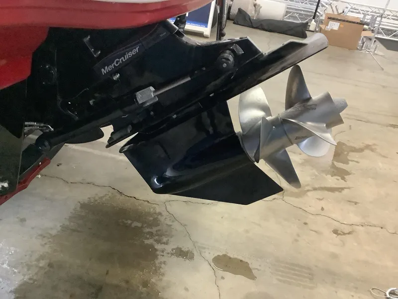 Slide: The Image of Close-up of a 2016 Chaparral 21 H2O boat's MerCruiser propeller. - 13
