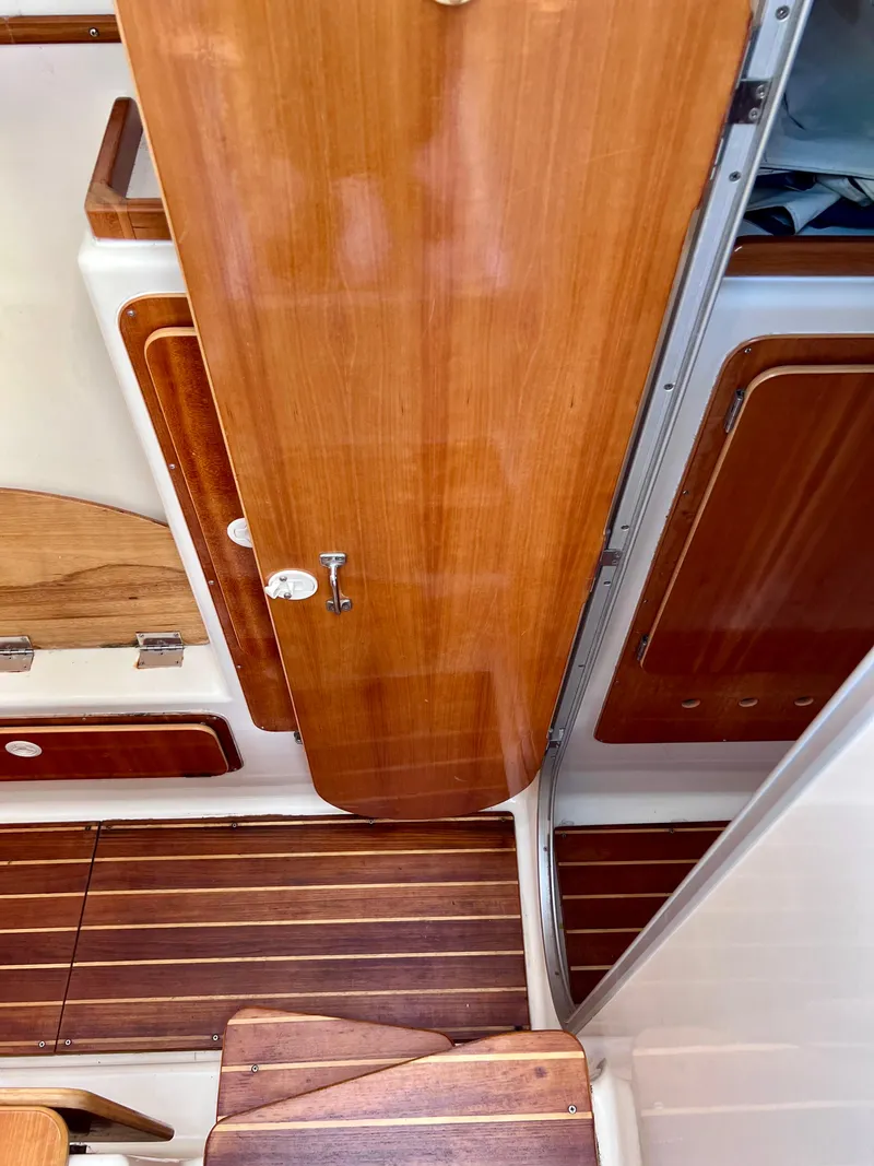 Slide: The Image of PDQ 32 Classic 1994 - 51