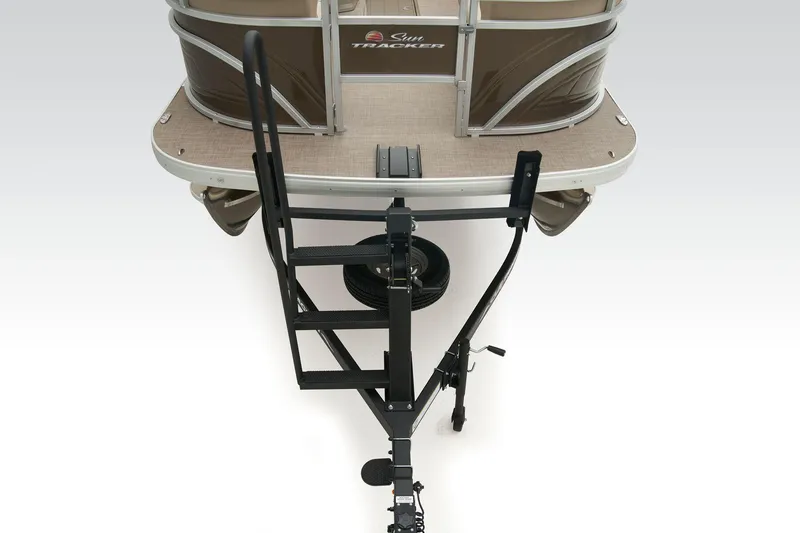 Slide: The Image of Sun Tracker SportFish 22 XP3 2025 - 24