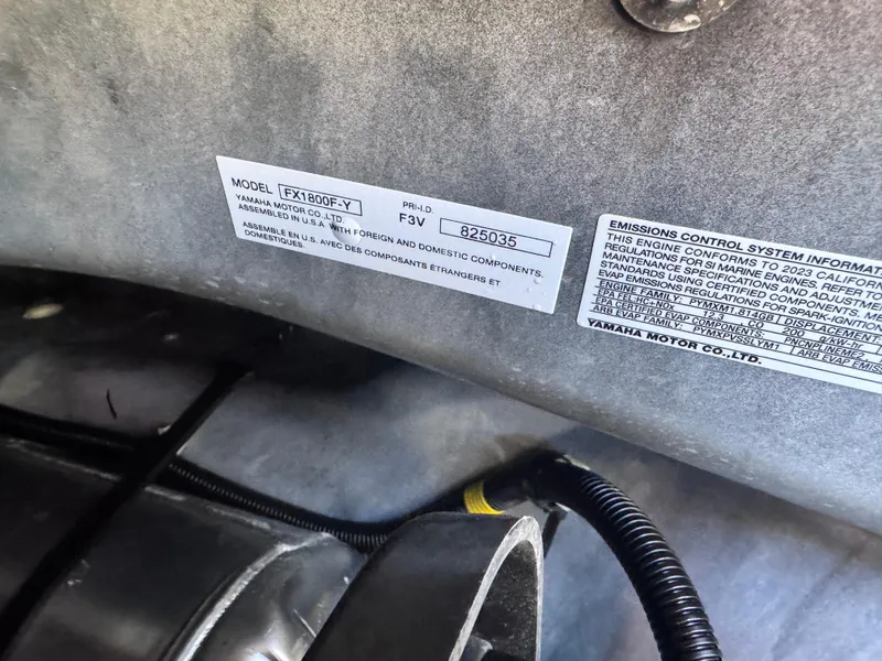 Slide: The Image of 2023 Yamaha WaveRunner FX Cruiser H/O engine label and emissions information. - 10
