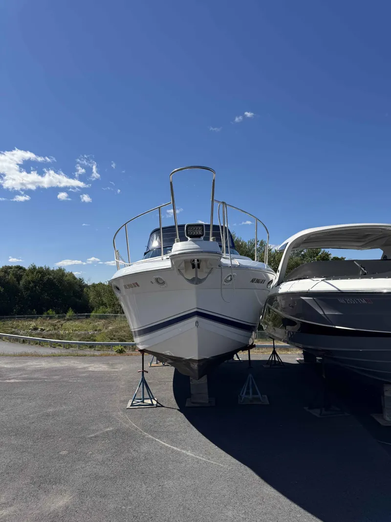 Slide: The Image of Formula 31 Performance Cruiser 2003 - 3