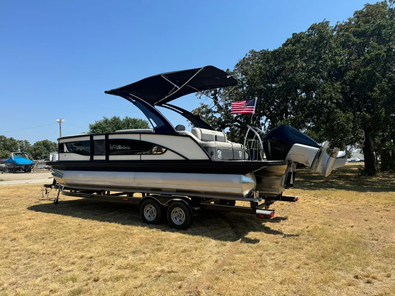 Slide: The Image of 2025 BARLETTA L23UA - Image 3 - 3