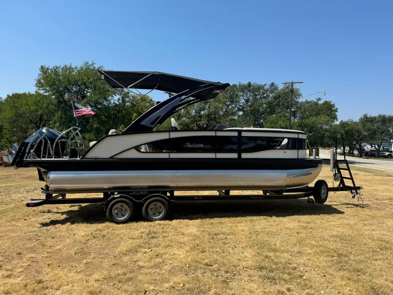 Slide: The Image of 2025 BARLETTA L23UA - Image 6 - 6