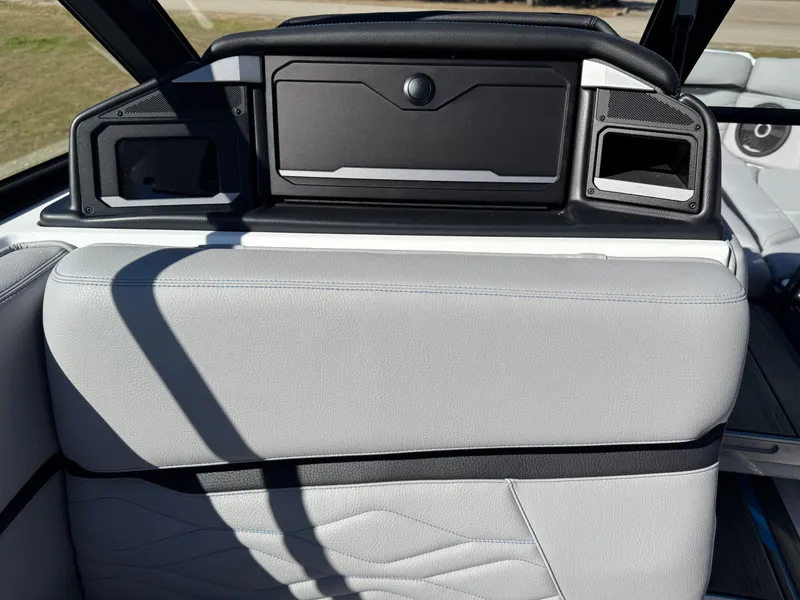 Slide: The Image of 2025 SUPRA SL 450 - Image 22 - 22