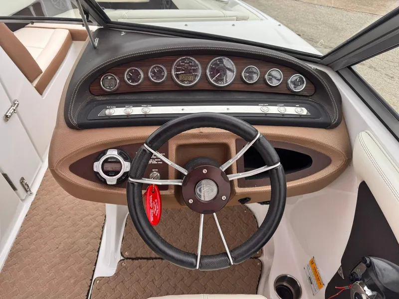 Slide: The Image of 2015 COBALT 210 - Image 18 - 18