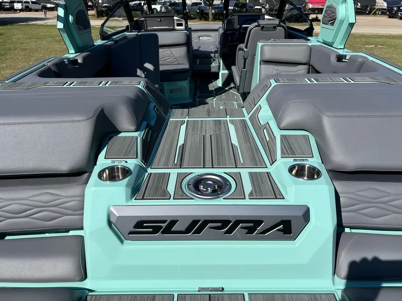 Slide: The Image of 2025 SUPRA SA 450 - Image 11 - 11