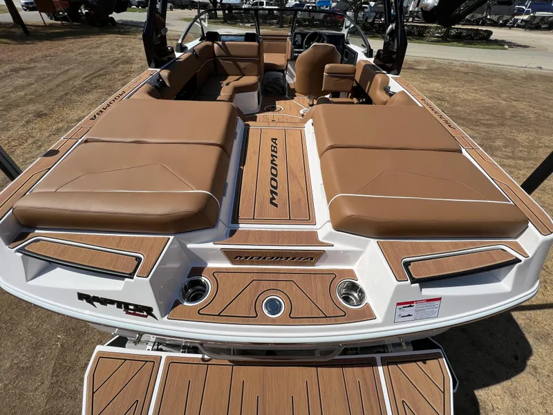 Slide: The Image of 2024 MOOMBA KAIYEN - Image 11 - 11