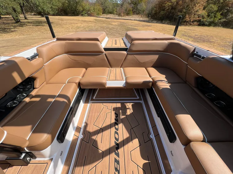 Slide: The Image of 2024 MOOMBA KAIYEN - Image 16 - 16