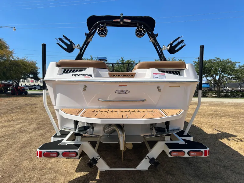 Slide: The Image of 2024 MOOMBA KAIYEN - Image 7 - 7