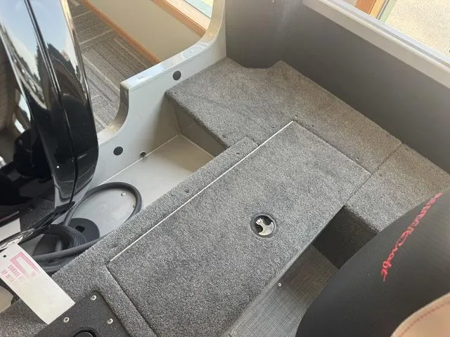 Slide: The Image of Alumacraft Competitor 165 SC 2024 - 7