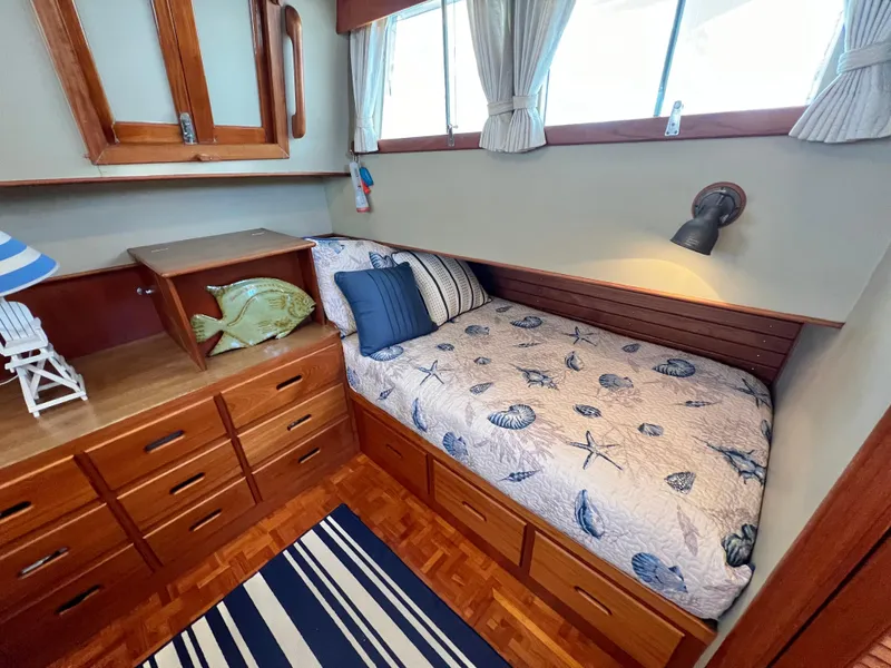 Slide: The Image of Port Berth 33.5" x 78" - 34