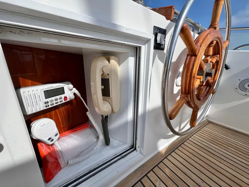 Slide: The Image of Radio Box - 43