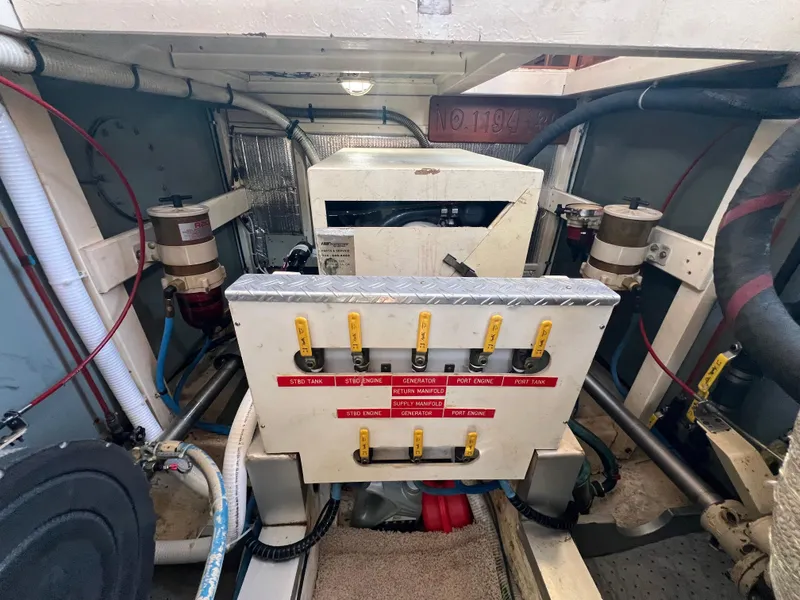 Slide: The Image of Fuel Manifold - 54