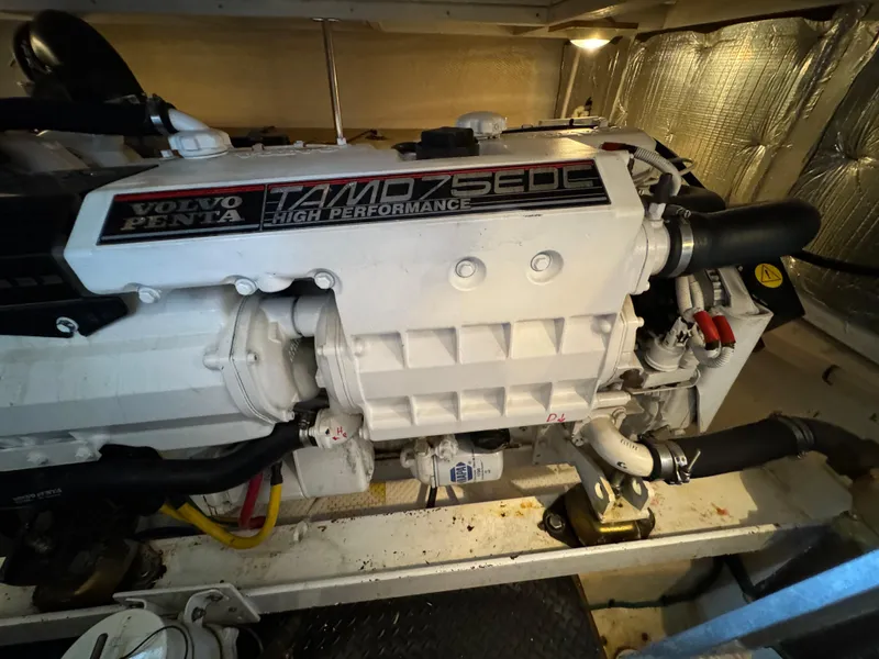 Slide: The Image of Silverton 43 Sport Bridge 2006 - 55