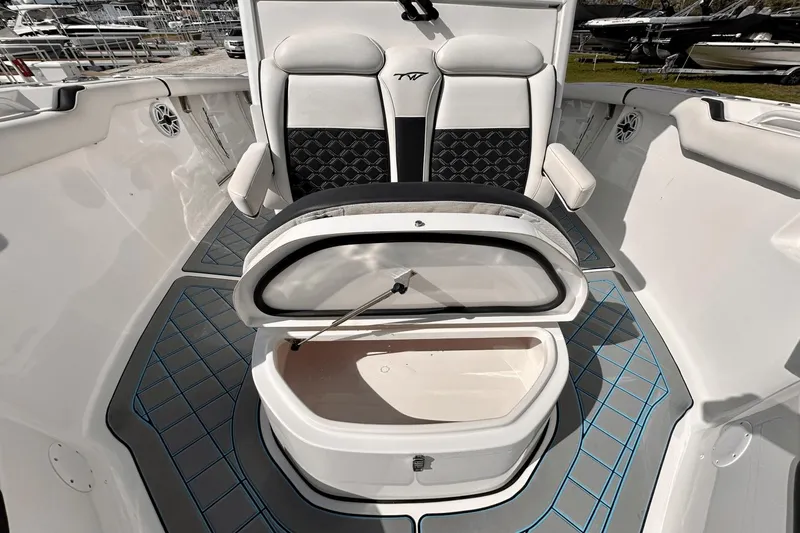Slide: The Image of Tidewater 292CC 2021 - 15