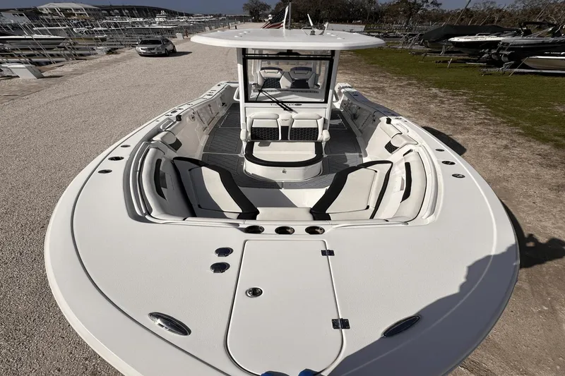 Slide: The Image of Tidewater 292CC 2021 - 24