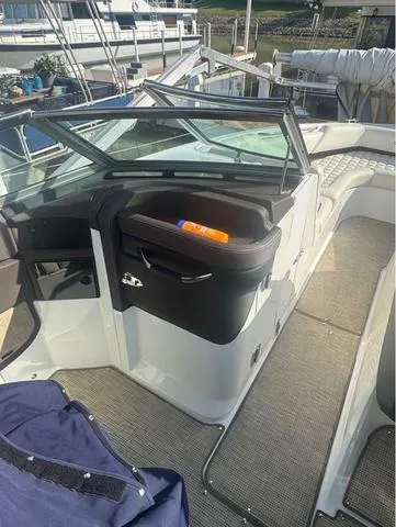 Slide: The Image of Cobalt R7 Surf 2019 - 7