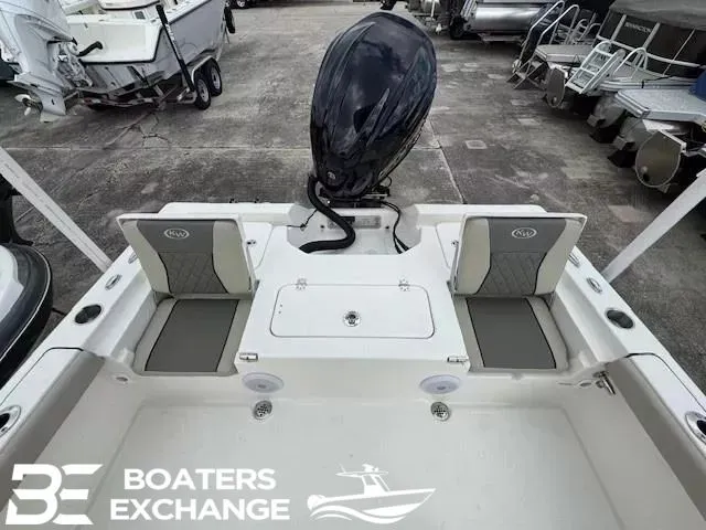 Slide: The Image of Key West 230 Bay Reef 2025 - 4