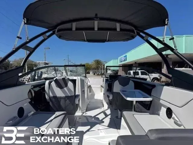 Slide: The Image of Yamaha AR250 2025 - 4