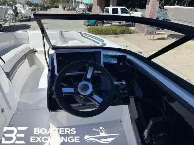 Slide: The Image of Yamaha AR250 2025 - 7