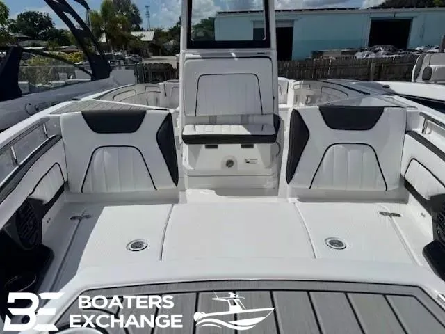 Slide: The Image of Yamaha 252 FSH Sport 2025 - 11