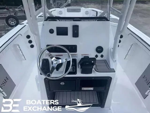 Slide: The Image of Yamaha 222 FSH Sport 2025 - 7