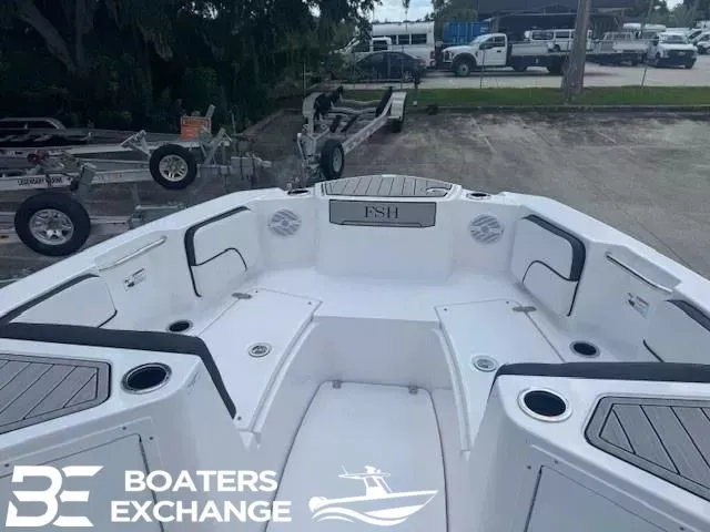 Slide: The Image of Yamaha 222 FSH Sport 2025 - 9