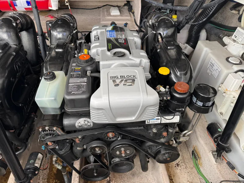 Slide: The Image of Engine of 2016 Sea Ray 370 Sundancer boat, featuring a Big Block V9. - 38