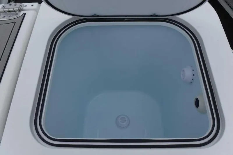 Slide: The Image of Livewell compartment on a 2020 Sea Fox 368 Commander boat. - 4
