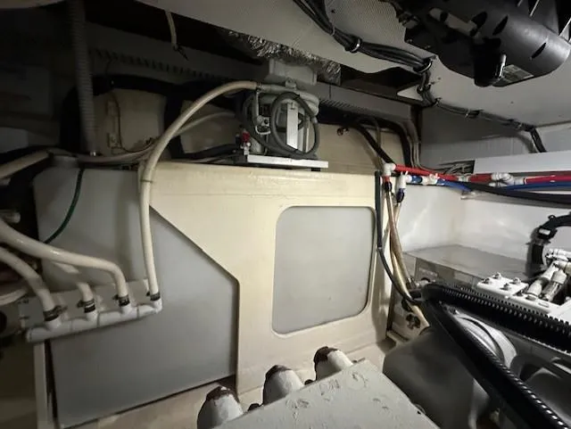 Slide: The Image of Sabre 42 Express Hardtop 2004 - 62