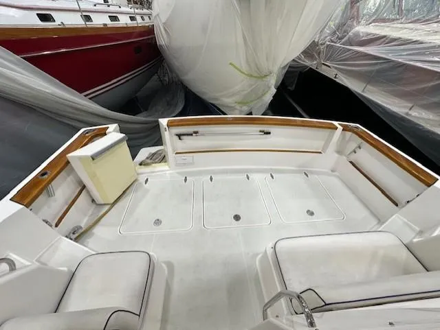 Slide: The Image of Sabre 42 Express Hardtop 2004 - 65