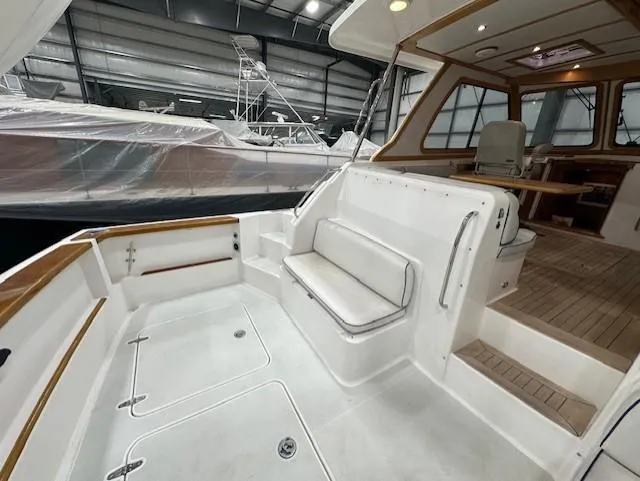 Slide: The Image of Sabre 42 Express Hardtop 2004 - 67