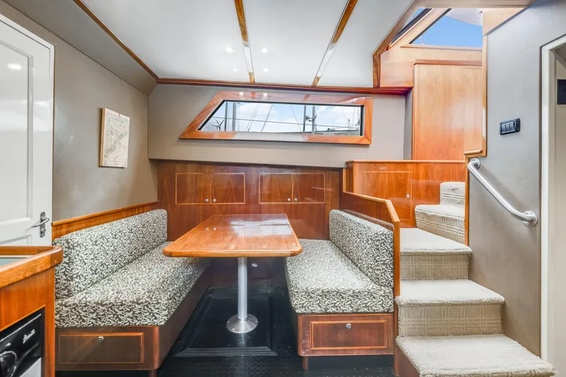 Slide: The Image of Hatteras 53 Motor Yacht 1980 - 102