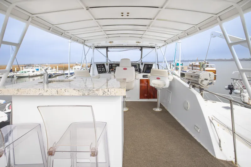 Slide: The Image of Hatteras 53 Motor Yacht 1980 - 124