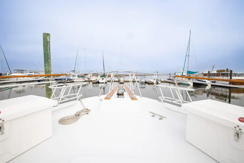 Slide: The Image of Hatteras 53 Motor Yacht 1980 - 129