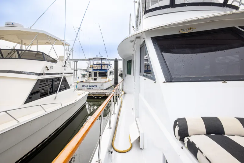 Slide: The Image of Hatteras 53 Motor Yacht 1980 - 134