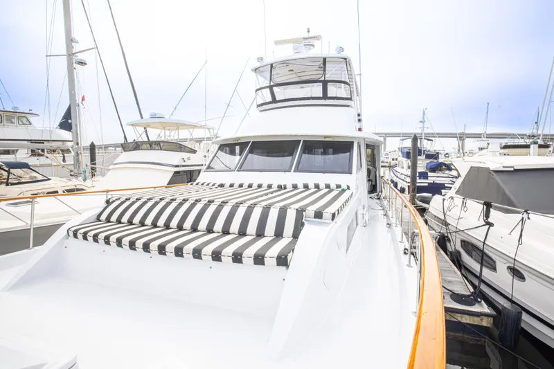 Slide: The Image of Hatteras 53 Motor Yacht 1980 - 74