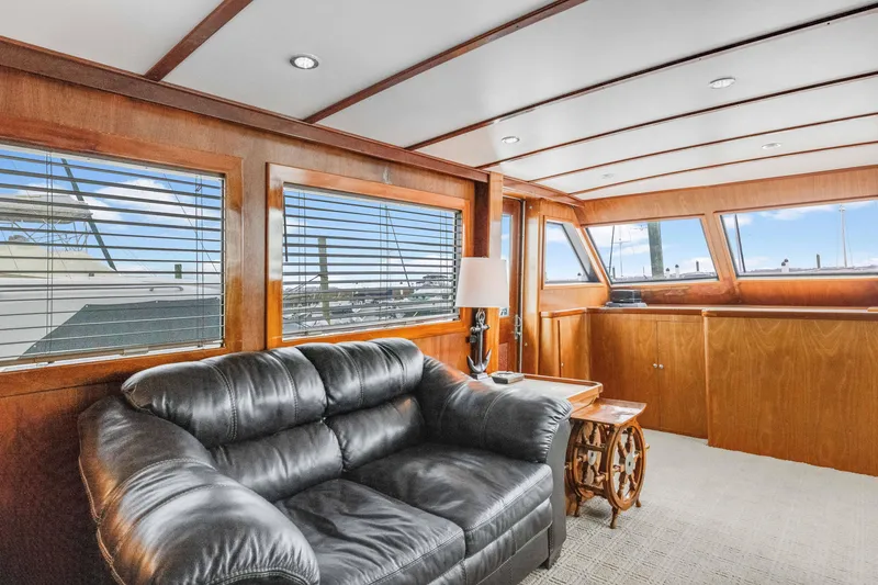 Slide: The Image of Hatteras 53 Motor Yacht 1980 - 75